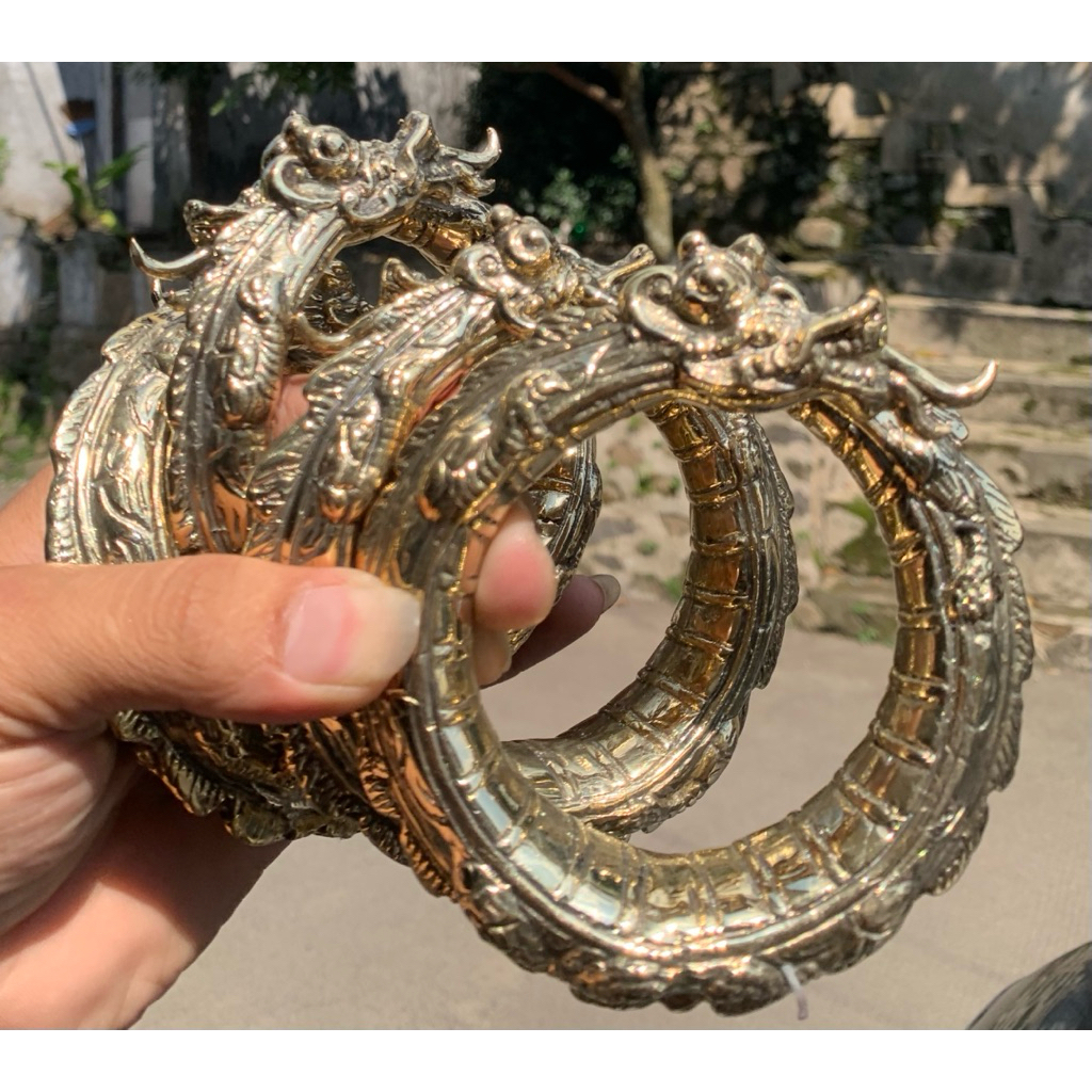 gelang kuningan kepala naga kembar