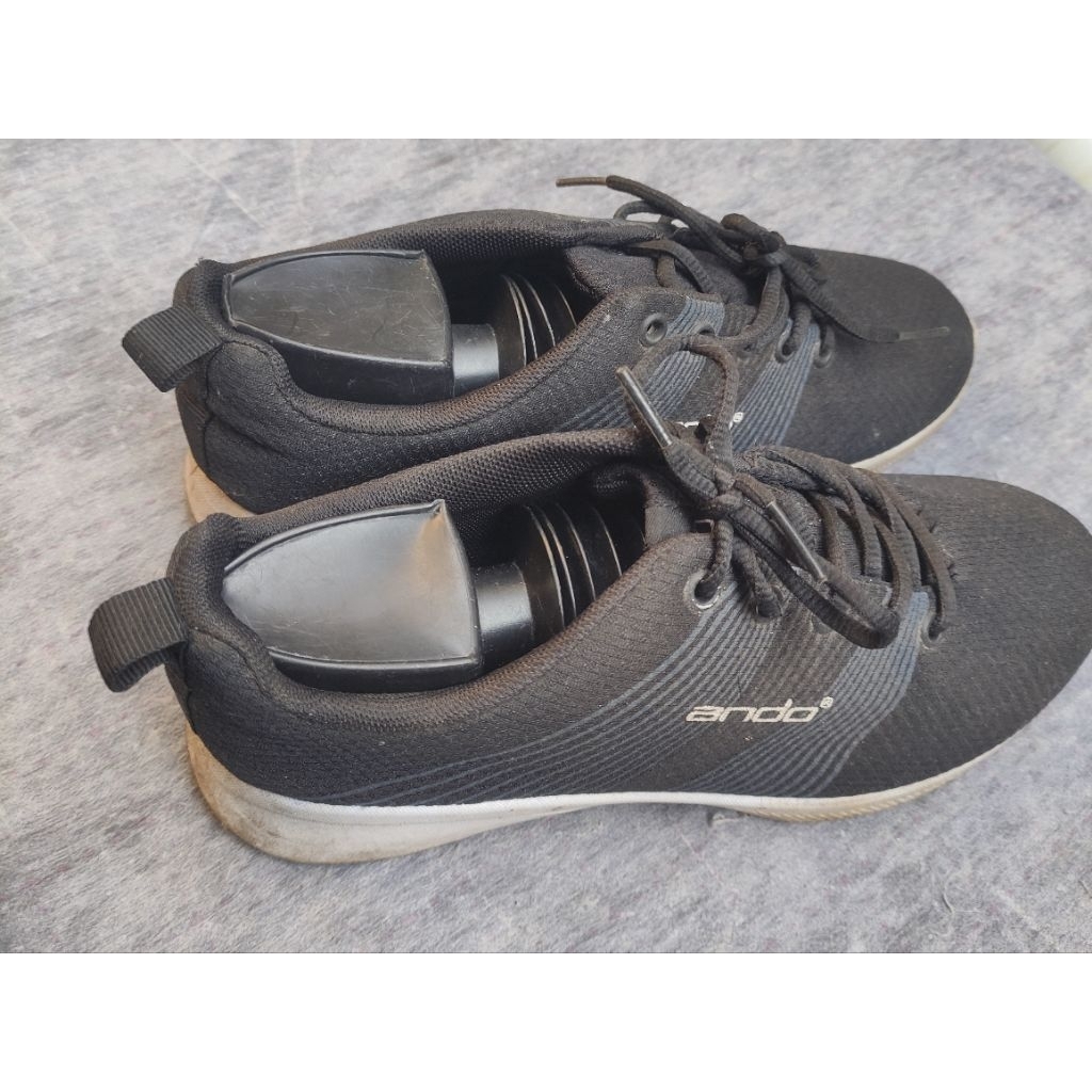 preloved sepatu ando