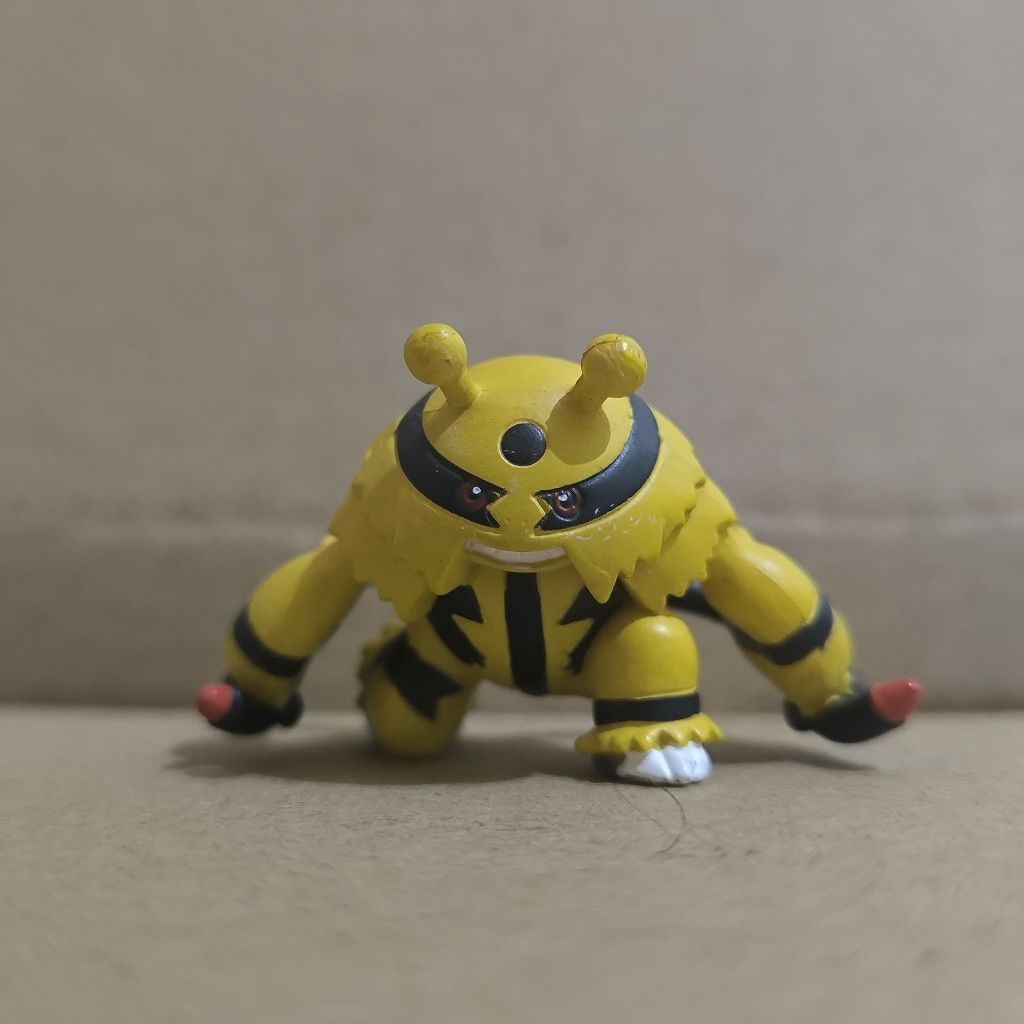 Pokemon Figure Electivire Bandai Figure Moncolle Tomy Takara Action Figure Tcg toy Japan