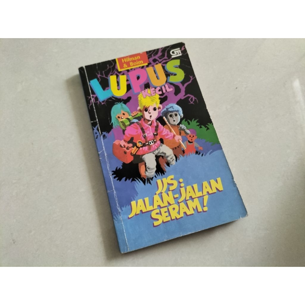 Novel Lupus Kecil JJS Jalan Jalan Seram (knrk), karya Hilman