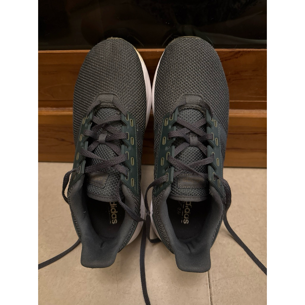 PL sepatu adidas size 40
