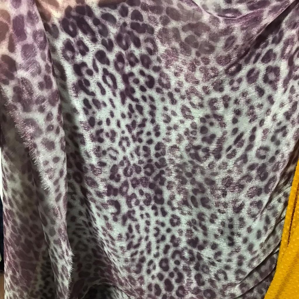 kain sifon motif leopard - kain sifon salju motif - kain sifon  meteran - kain sifon motif leopard