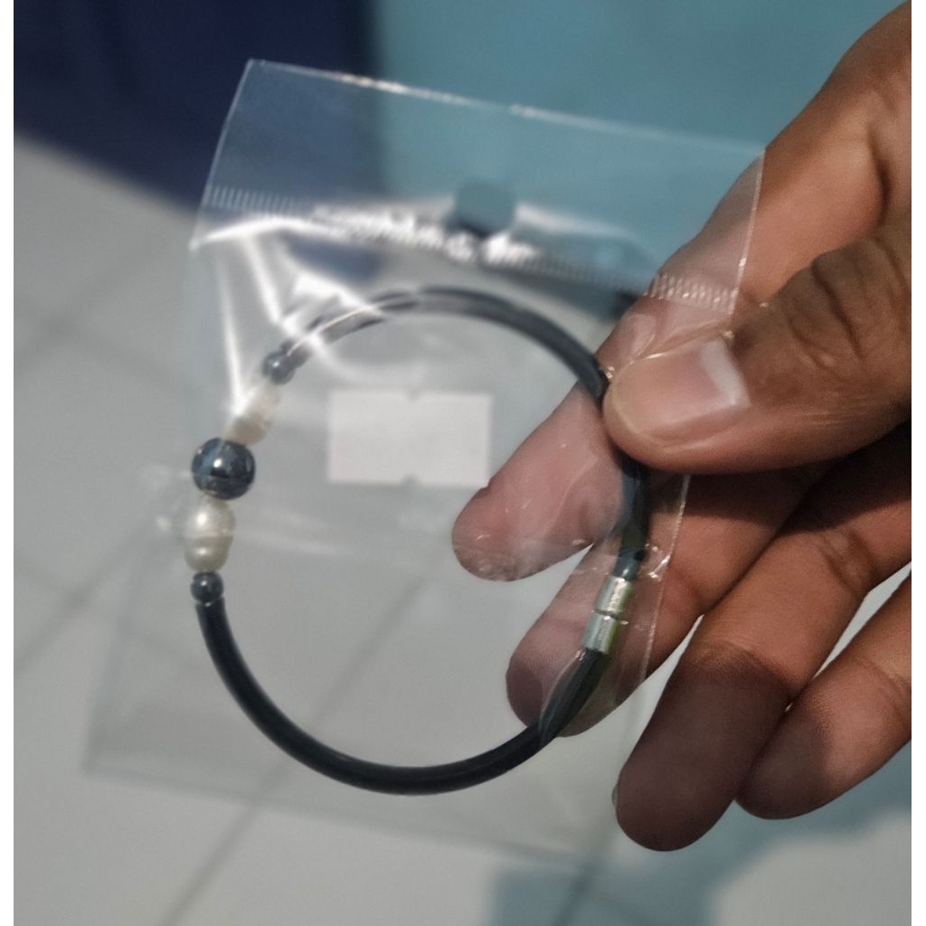 Gelang mutiara khas lombok