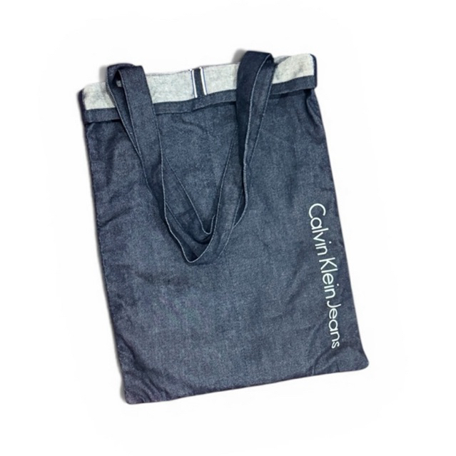 Tas Tote Calvin Klein Jeans Free Pouch