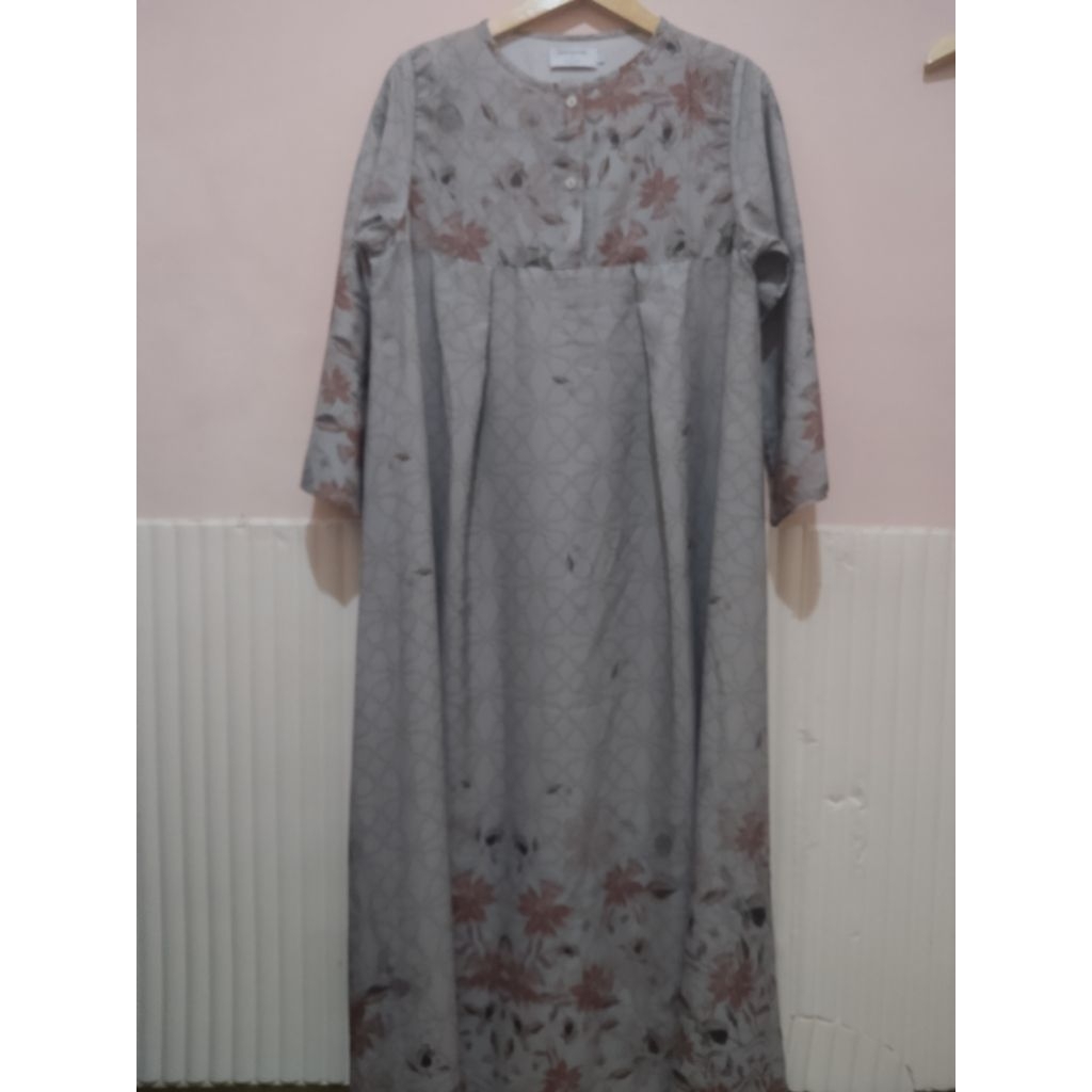 PRELOVED GAMIS RIA MIRANDA
