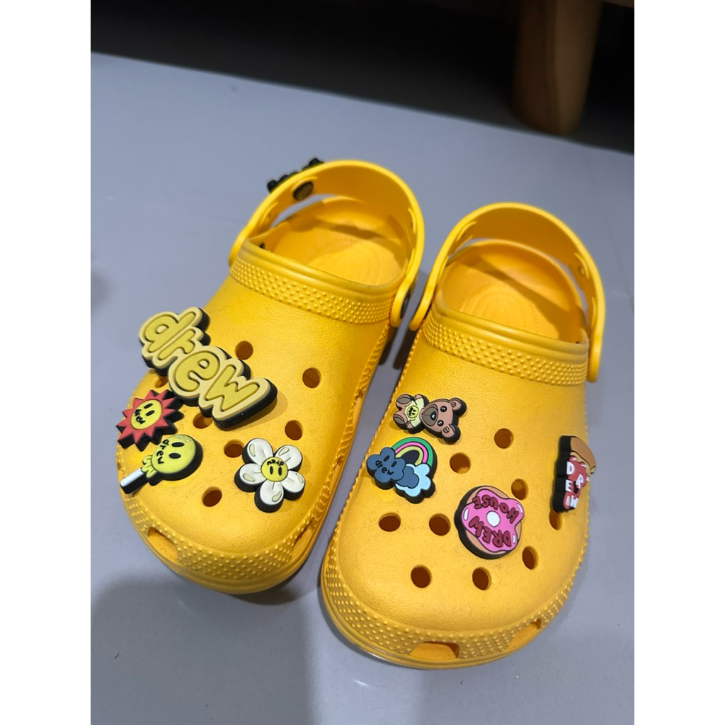 SANDAL CROCS JUSTIN BIEBER DREW YELLOW PRELOVED SZ 36