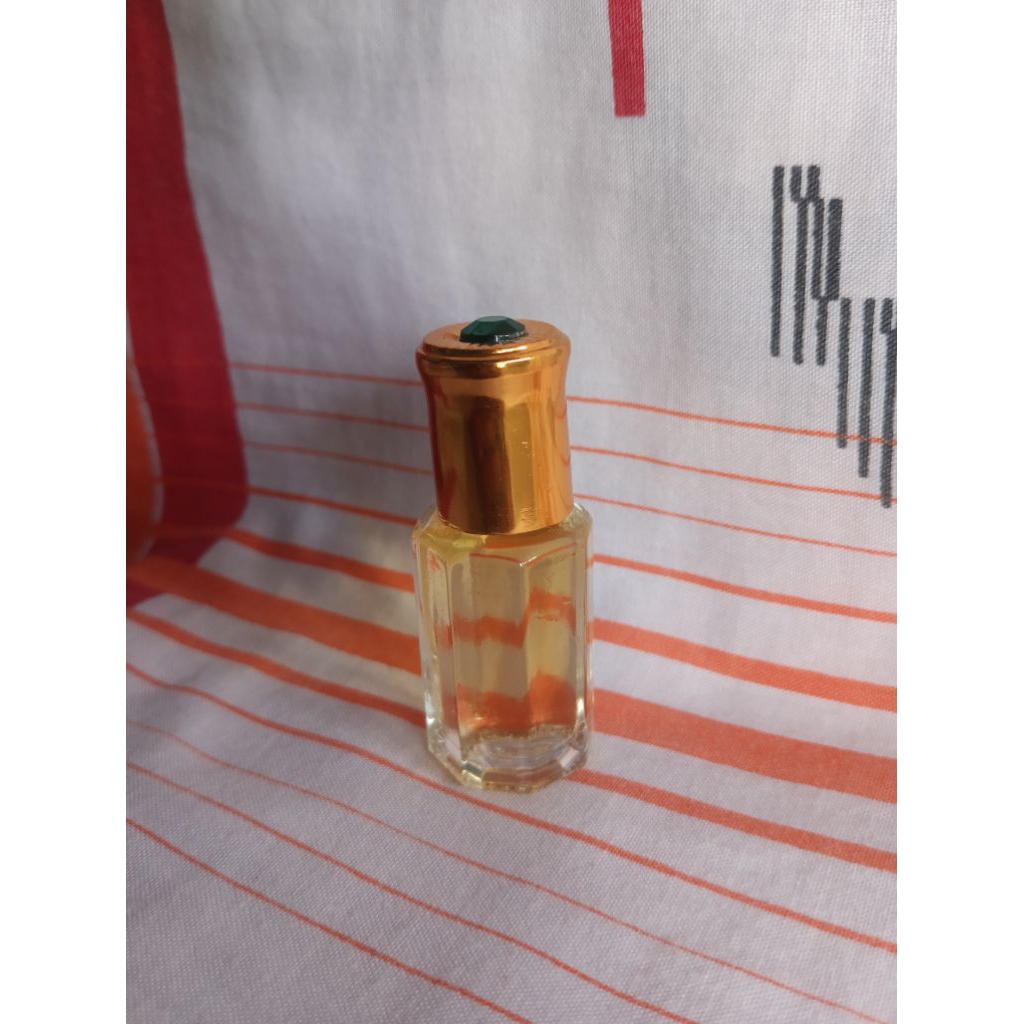 Parfum aqua kiss roll on 6Mili murni tanpa alkohol