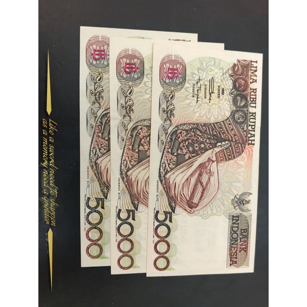 UANG KUNO 5000 RUPIAH SASANDO TAHUN 1992