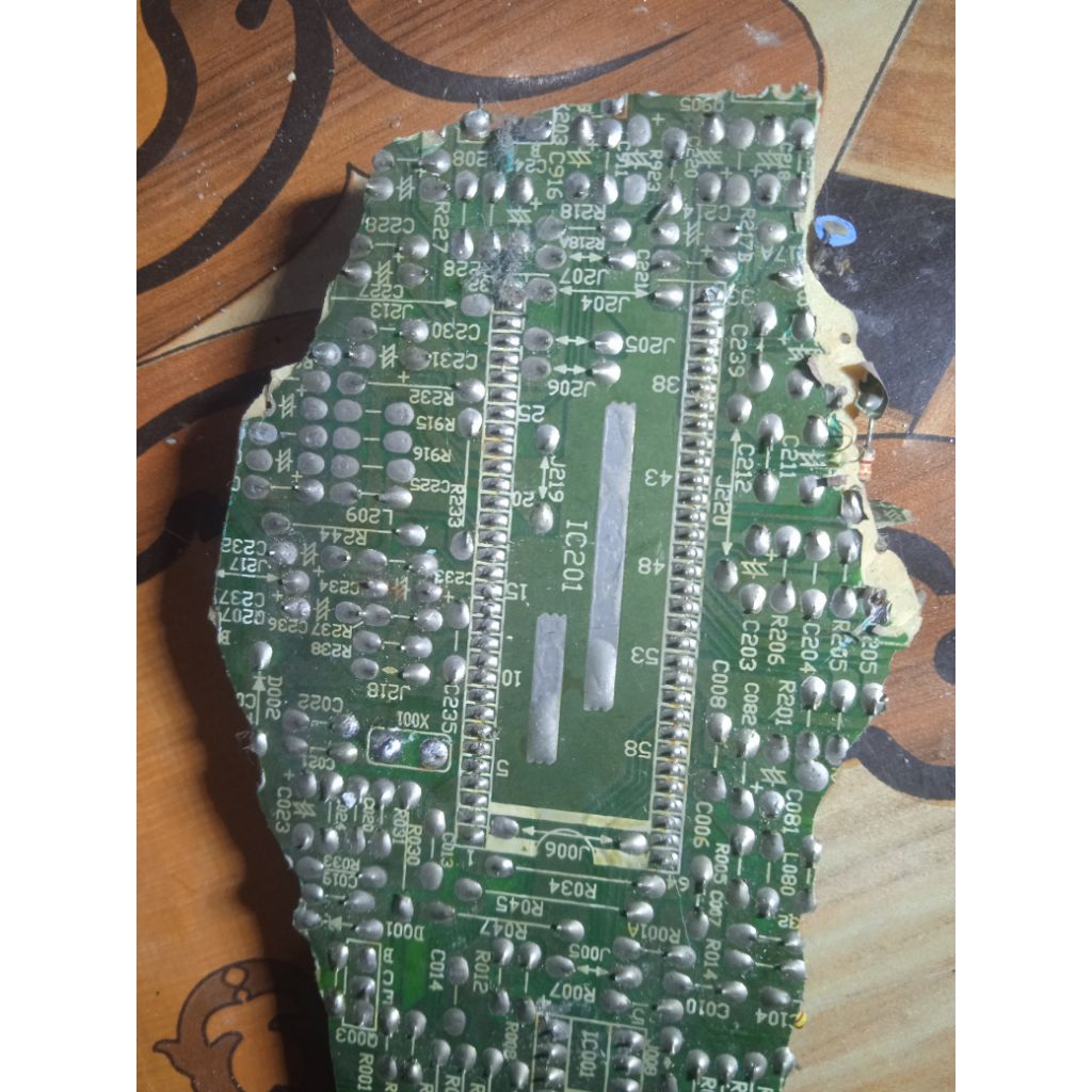 ic program type 8823cpng4u89 tv tabung tcl 21"