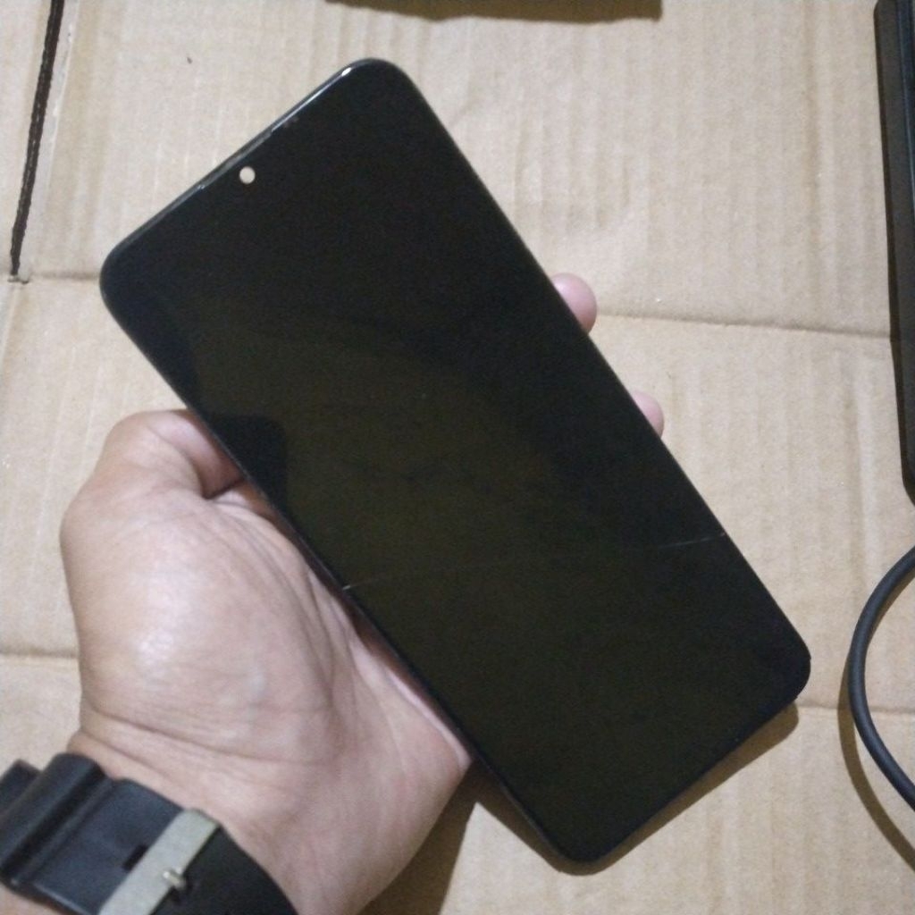 lcd original copotan wiko view 4 lite retak 1 helai normal tested