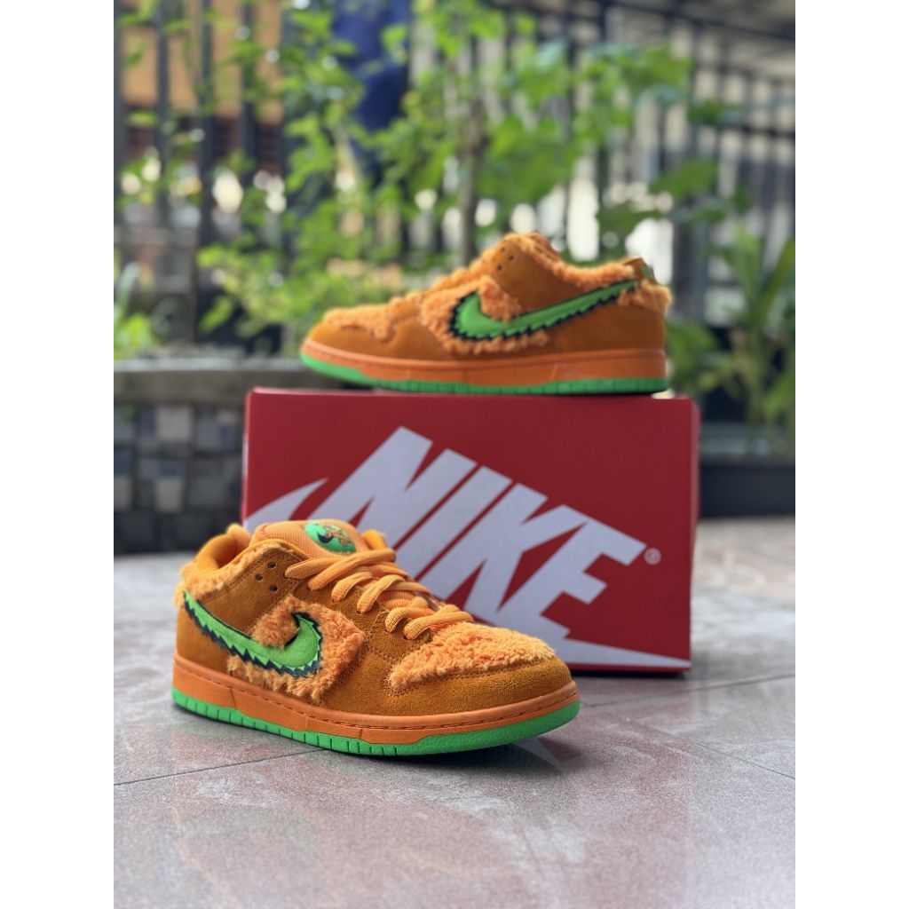 SB-DUNK-LOW-GRATEFUL-DEAD-BEARS