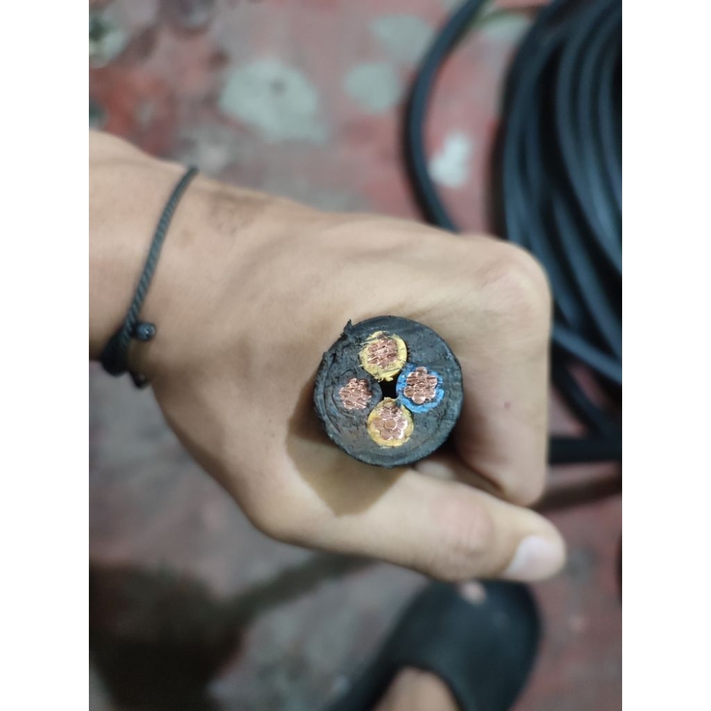 Kabel NYY 4x16 Supreme/kabel tufur NYY 4x16 /kabel tunggal 4x16meteran