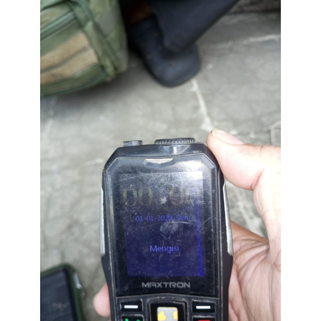 LCD & Mesin Maxtron P12i [Mesin Normal]