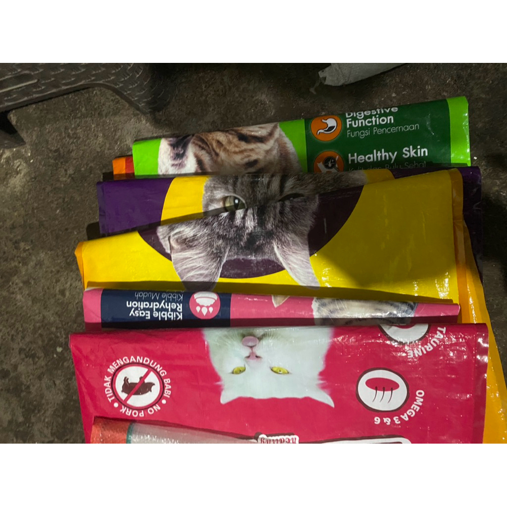 karung/ bagor makanan kucing