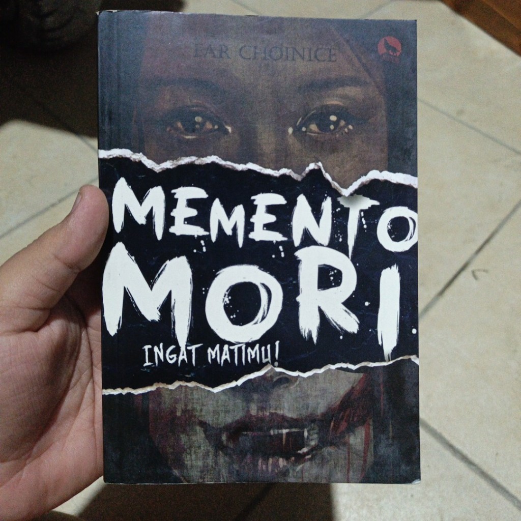 [Preloved] Momento Mori: Ingat Matimu  Far Choinice