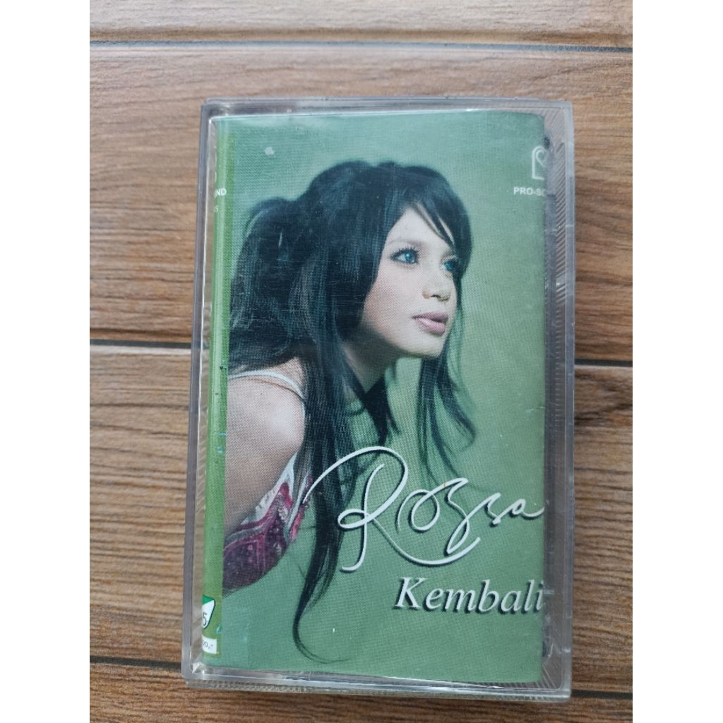 kaset pita ROSSA "kembali"