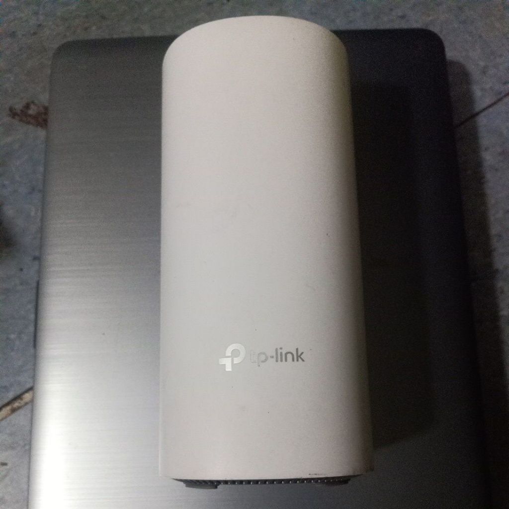 Tplink Deco E4R AC1200 whole home mesh wifi system