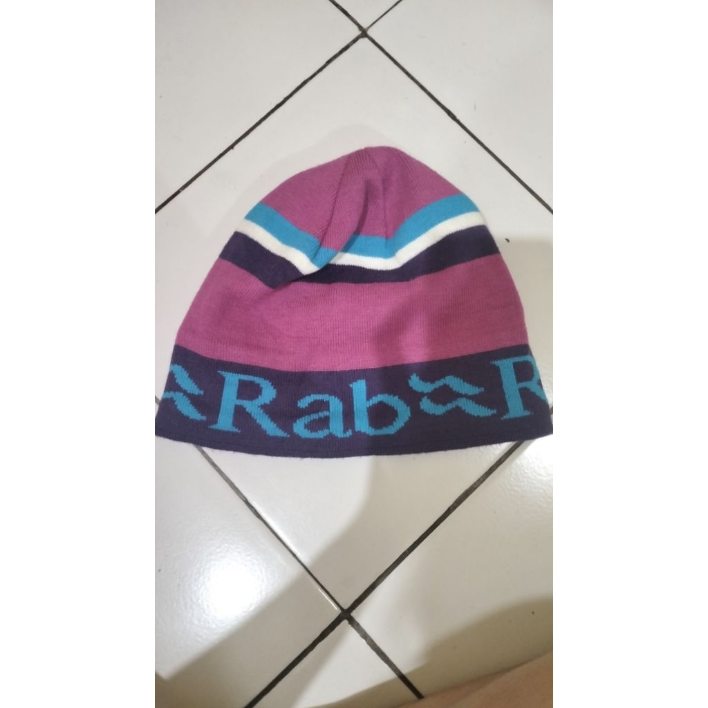 Rab beanie