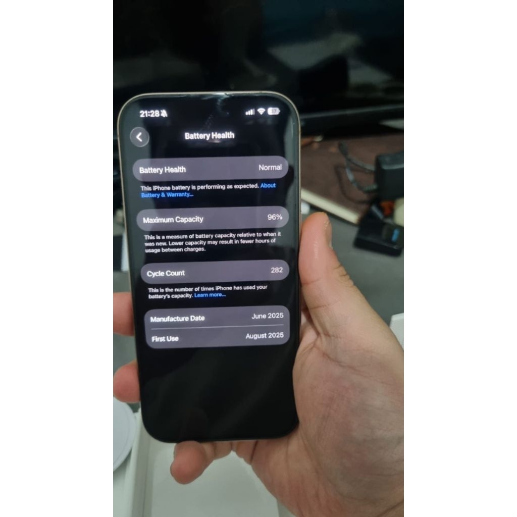 Iphone 16 Pro Preloved 128GB ex- Ibox Mulus 99%