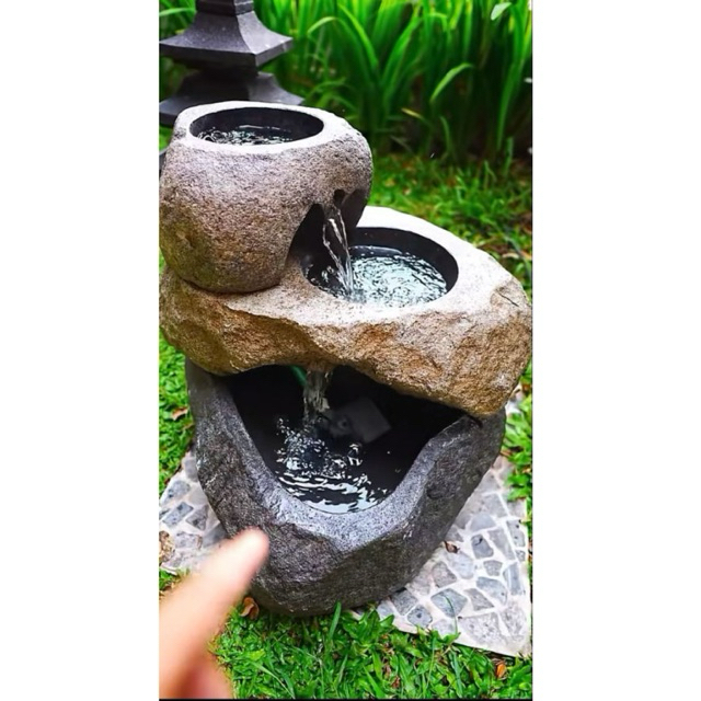 kolam air batu alam 3 susun