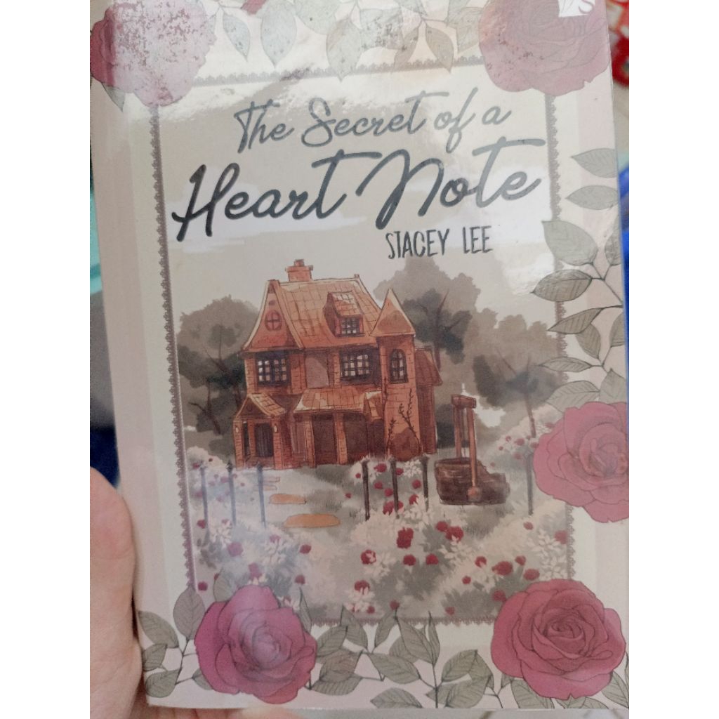 Buku Novel Fiksi Preloved, Bekas The Secret of a Heart Note by Stacey Lee