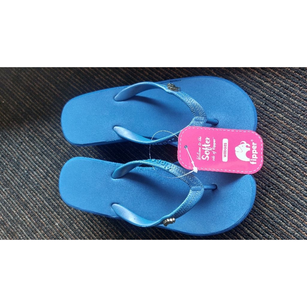 FLIPPER SENDAL WEDGES SIZE 4 / 36