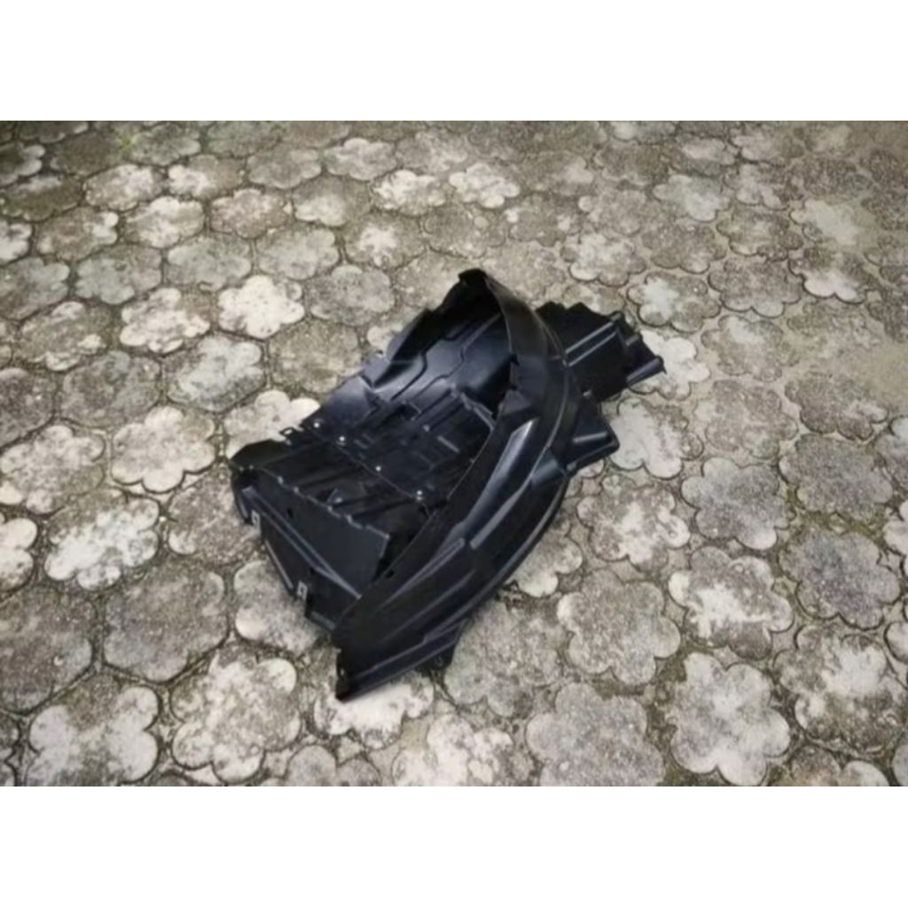 Liner inner fender depan all new Avanza Veloz 2012 2013 2014 2015 original