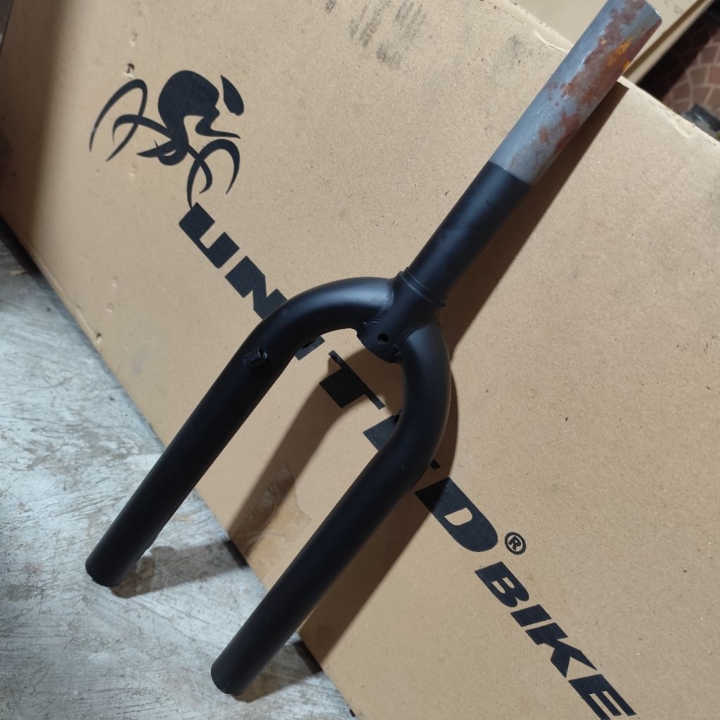 fork sepeda Bmx os 28.6 rem silang cromoly hitam