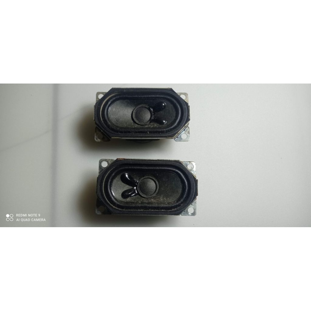 1 Set Speaker TV Lcd Led Toshiba 24 inch ORIGINAL