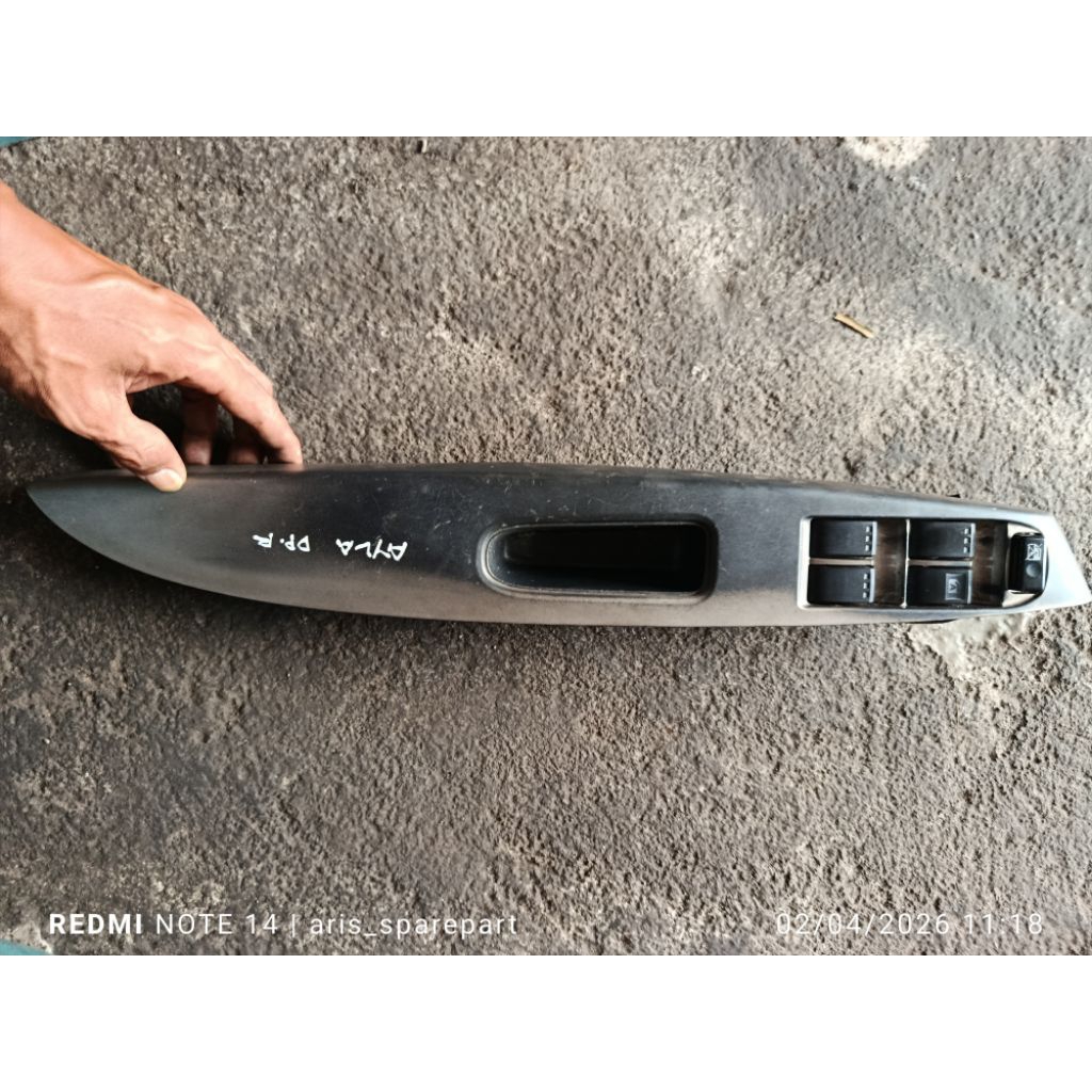Master power window Daihatsu Ayla 1.0