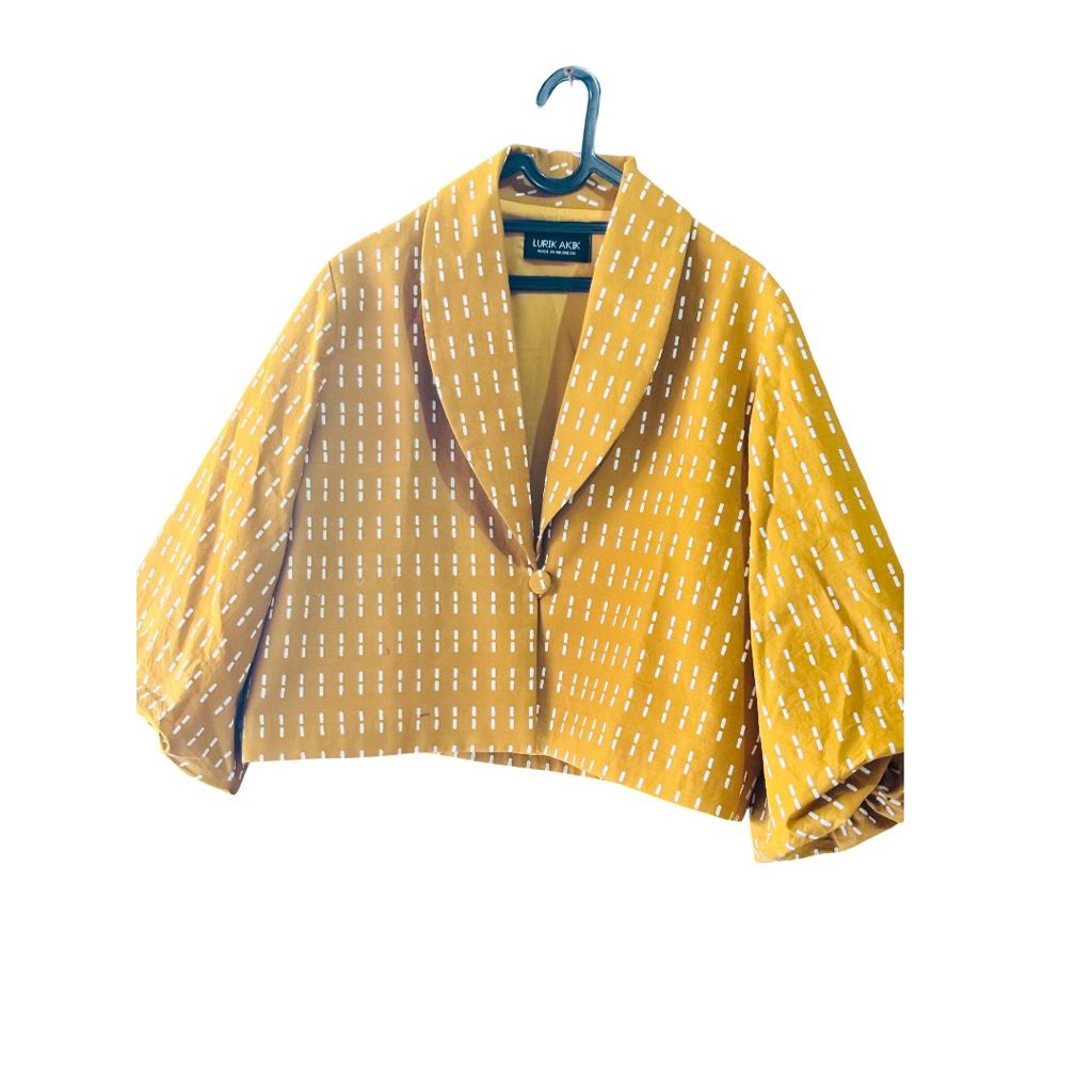 Crop Blazer Batik Dua Garis Sambung