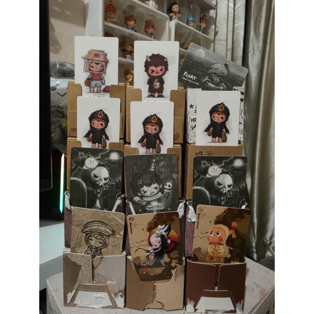 Selected Hirono Skullpanda Twinkle Float Being Alive Crowl Monster Grim Reaper Clown Golden Gallop L