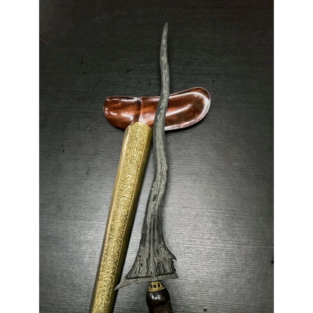 Keris Sepuh Anoman Tangguh Majapahit sogokan sampai pucuk