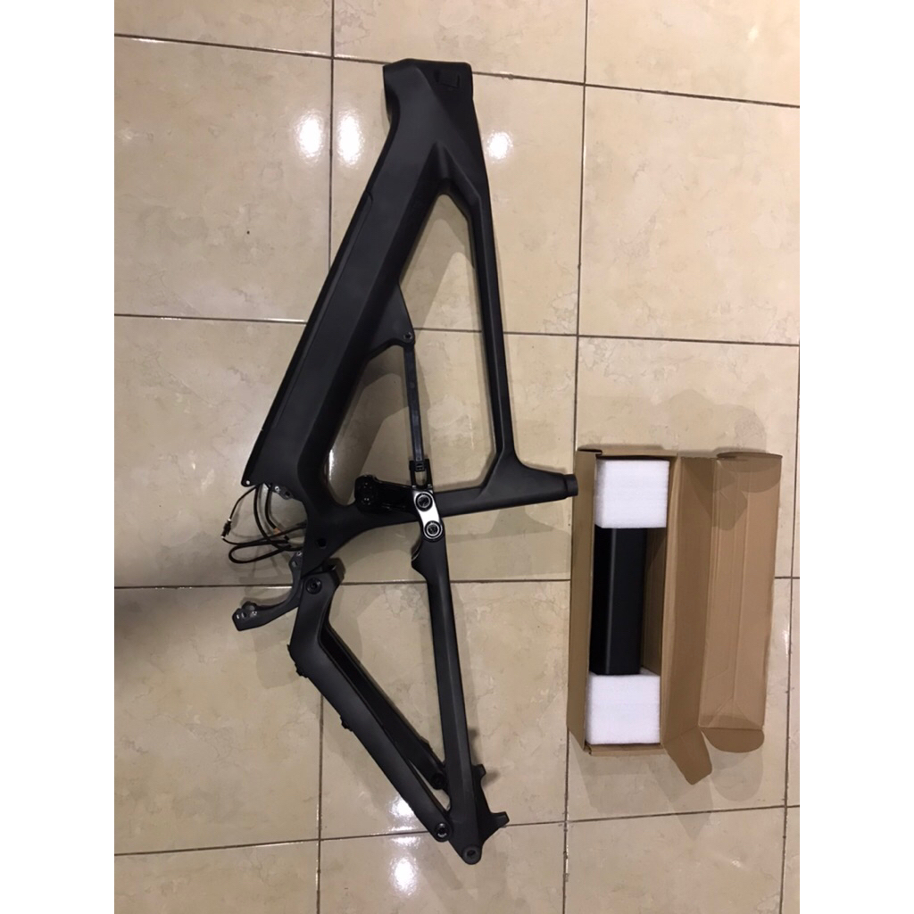 Frameset Ebike Mtb Dengfu Carbon size L + Baterai