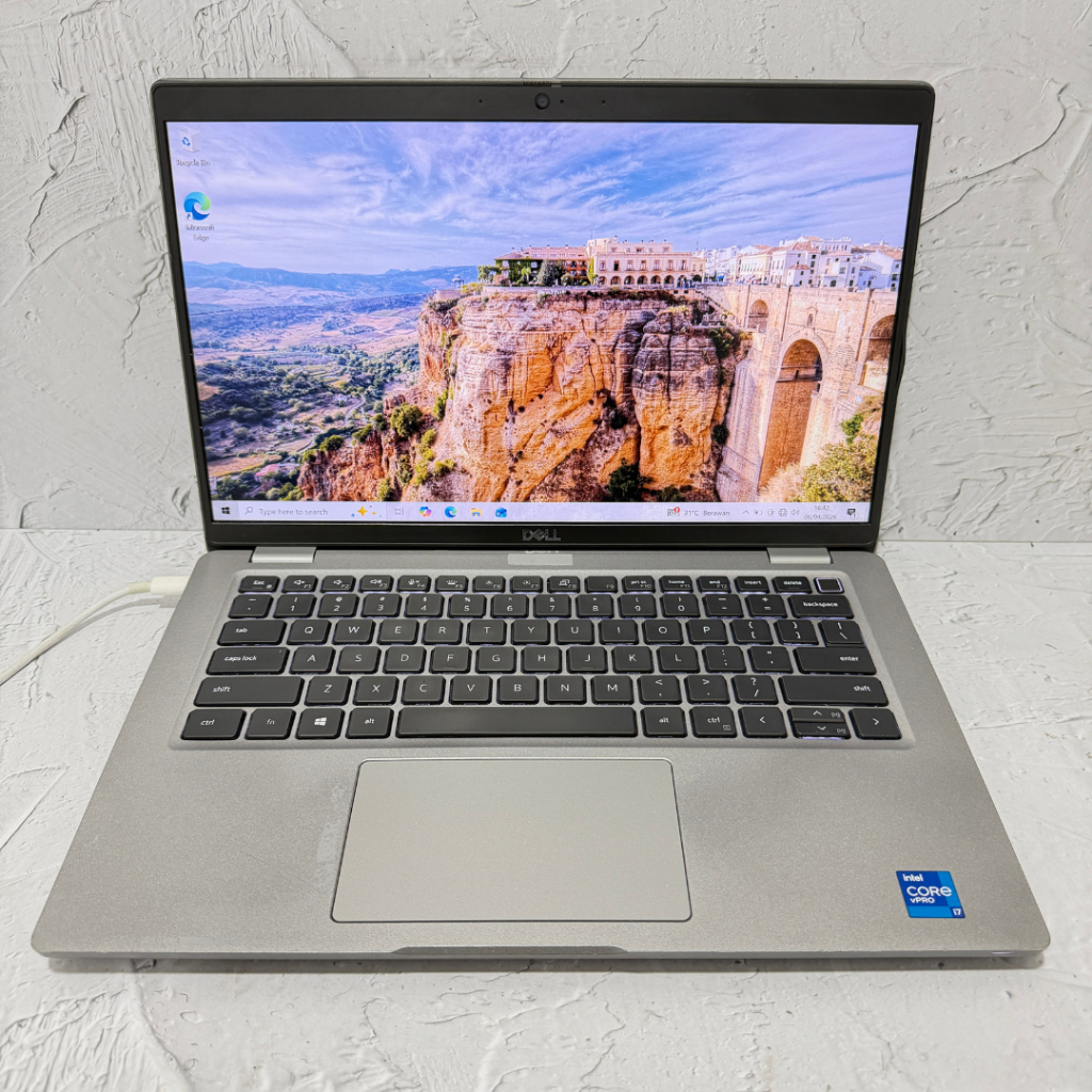 LAPTOP DELL LATITUDE 5420 CORE I7,1185G7 3GHZ RAM 8GB SSD 512GB SECOND ORIGINAL