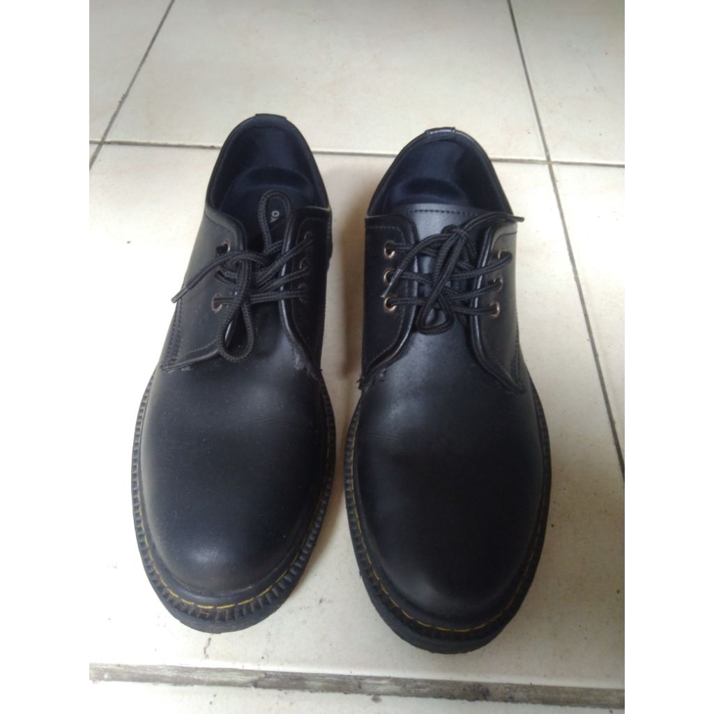 Sepatu oxwalker casual