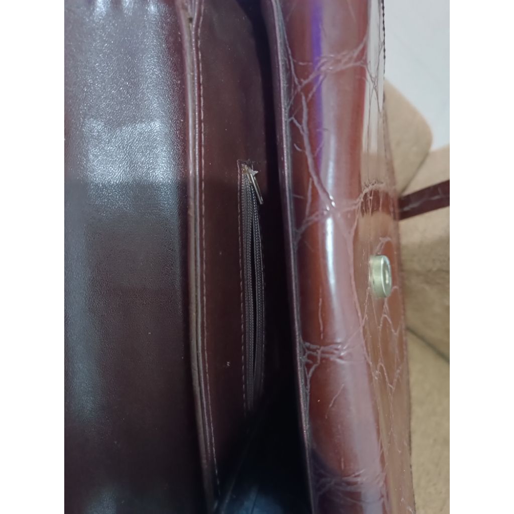 Preloved Tas Aigner Crocofull