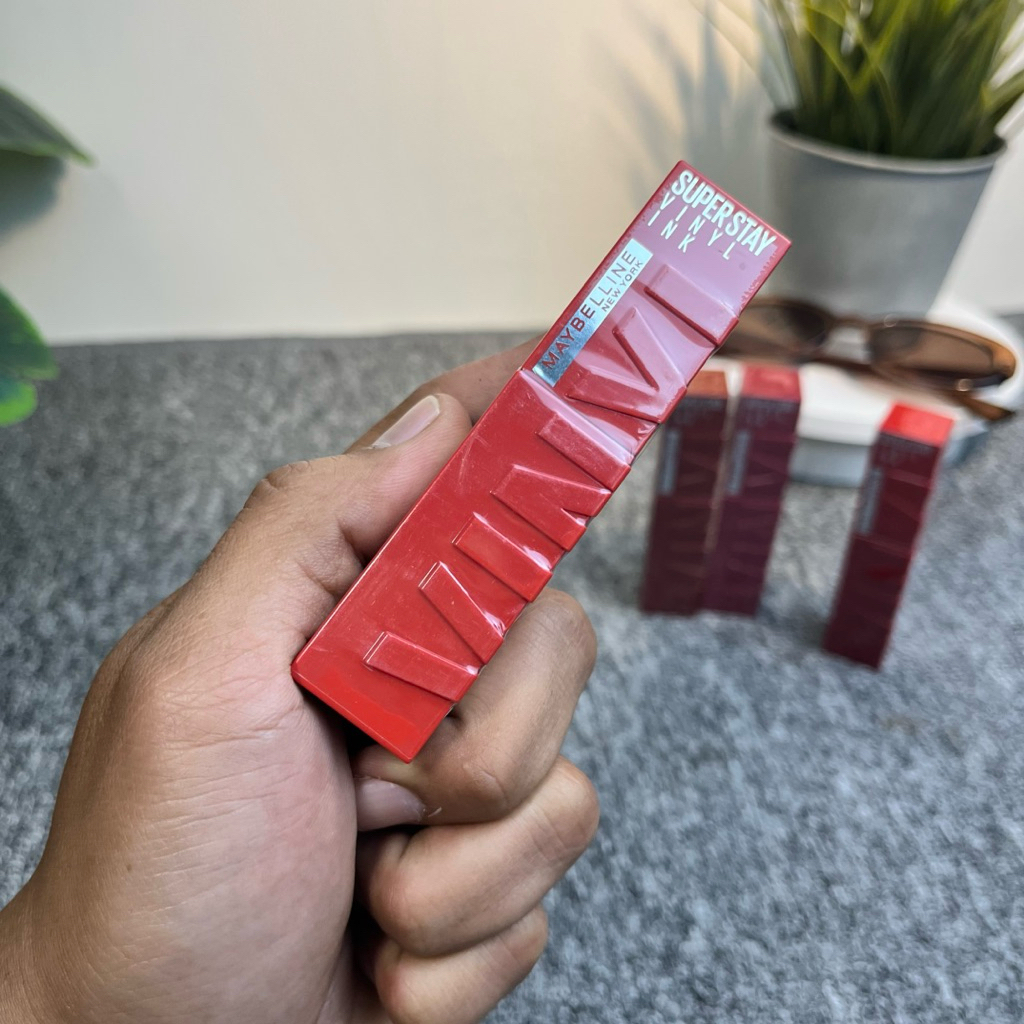 maybeline superstay vinyl ink 37 daring