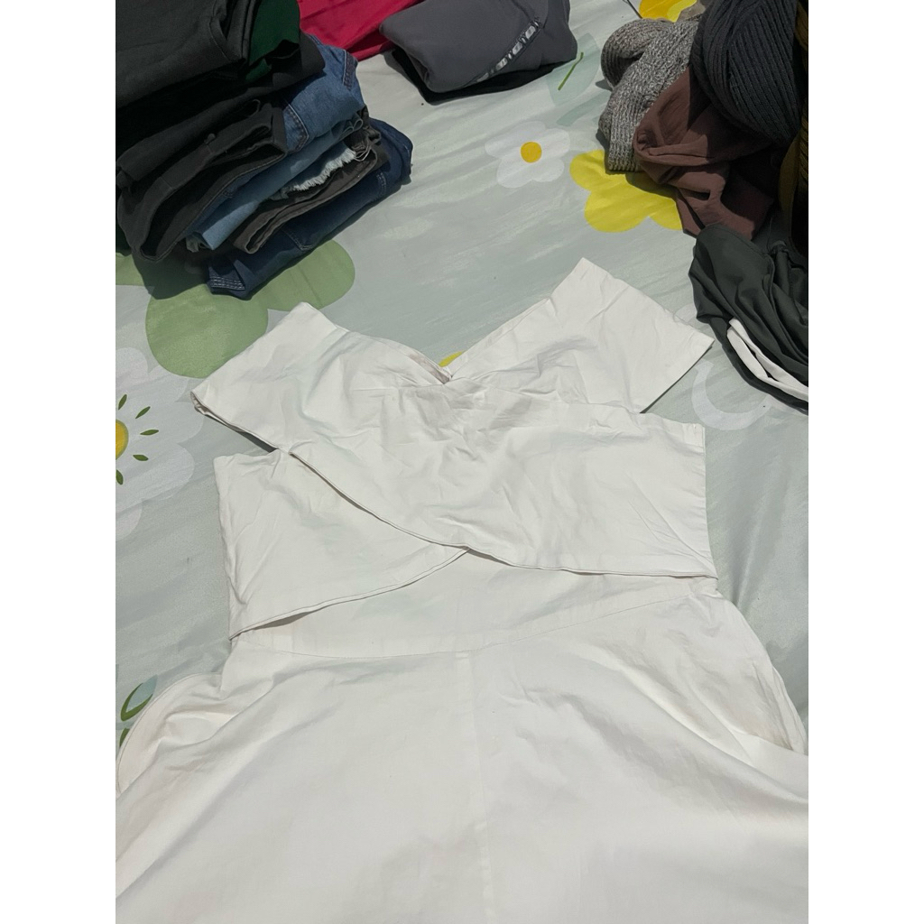 dress putih 35