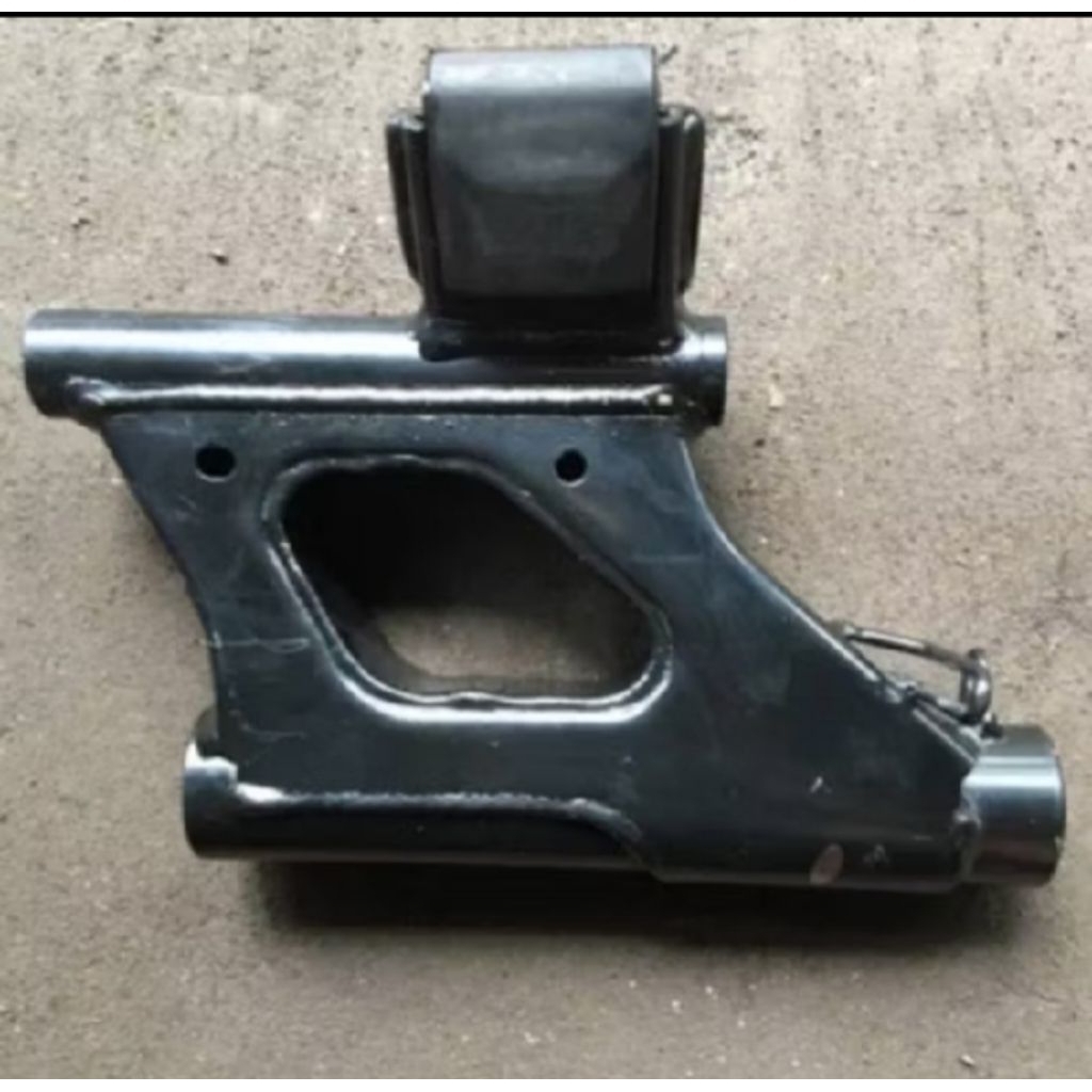 MOUNTING ARM/YAMAHA MIO M3/MIO Z/ORIGINAL COPOTAN