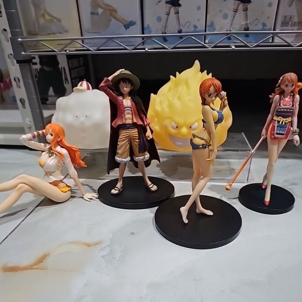 one piece loosepack figures, nami, luffy, zeus, promotheus