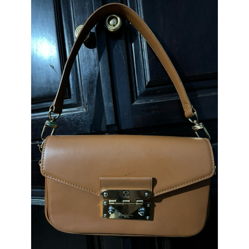 Lv shoulder bag