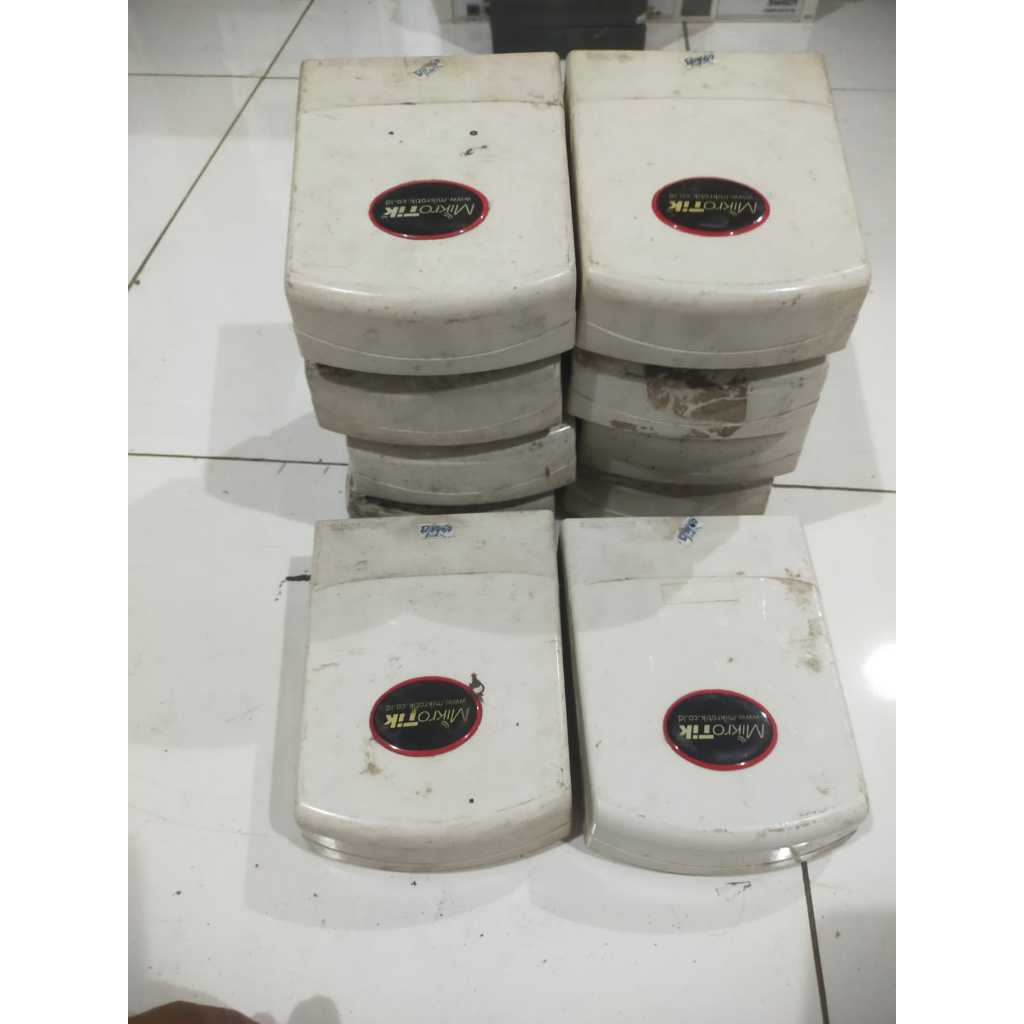 Mikrotik RB411AH + Box Outdoor