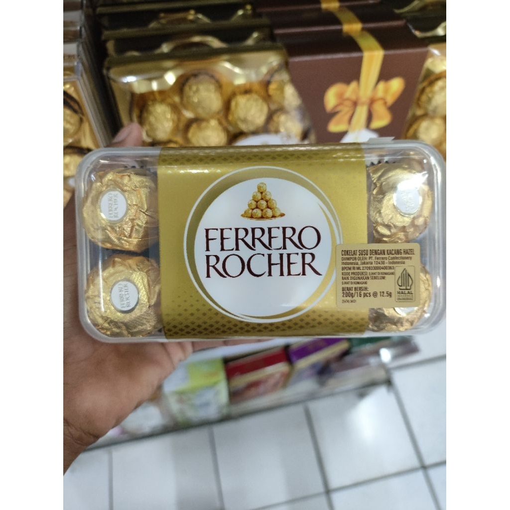 cokelat ferrero rocher 16s -+ 500g per pack
