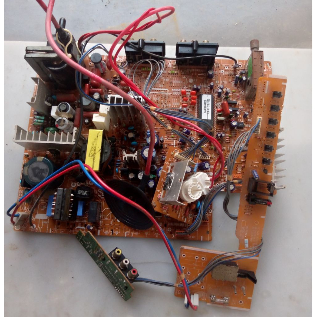 mesin tv LG tabung 29inch slim,cabutan,komponen lengkap,belum uji test/gambling