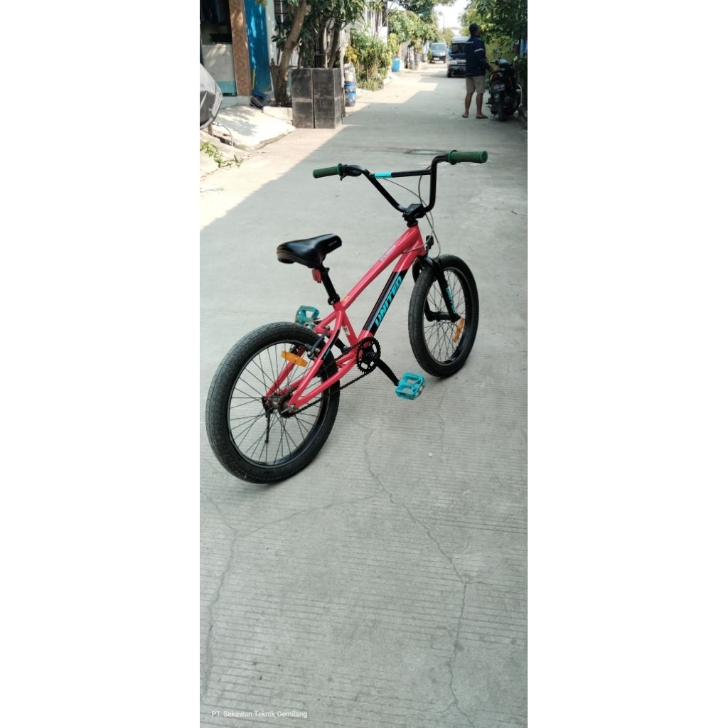 Sepeda BMX United Floss Ukuran 20 Original Bawaan Bekas Mulus