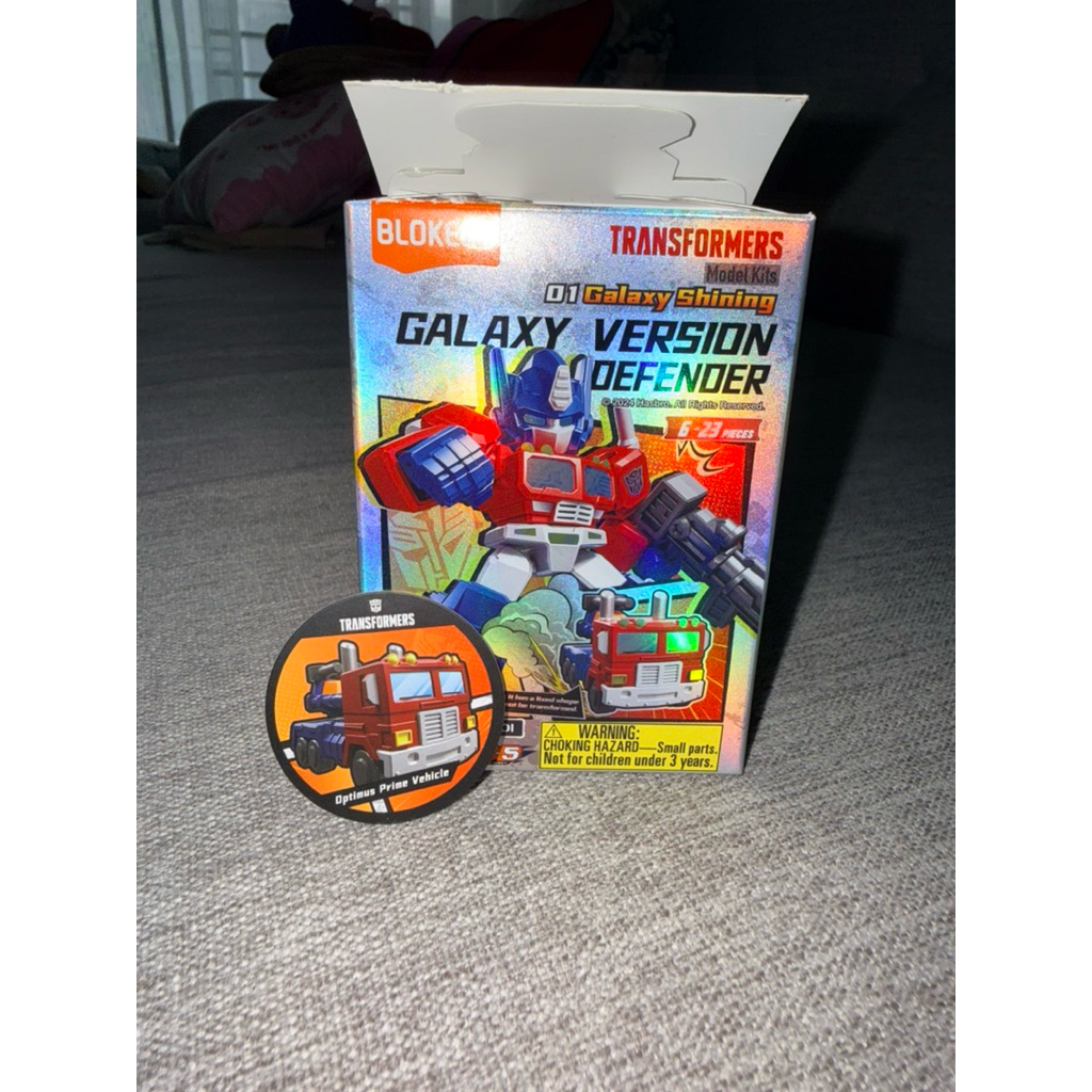 BLOKEES GALAXY VERSION DEFENDER VOL 01 (OPTIMUS PRIME VEHICLE & SCAVENGER VEHICLE)