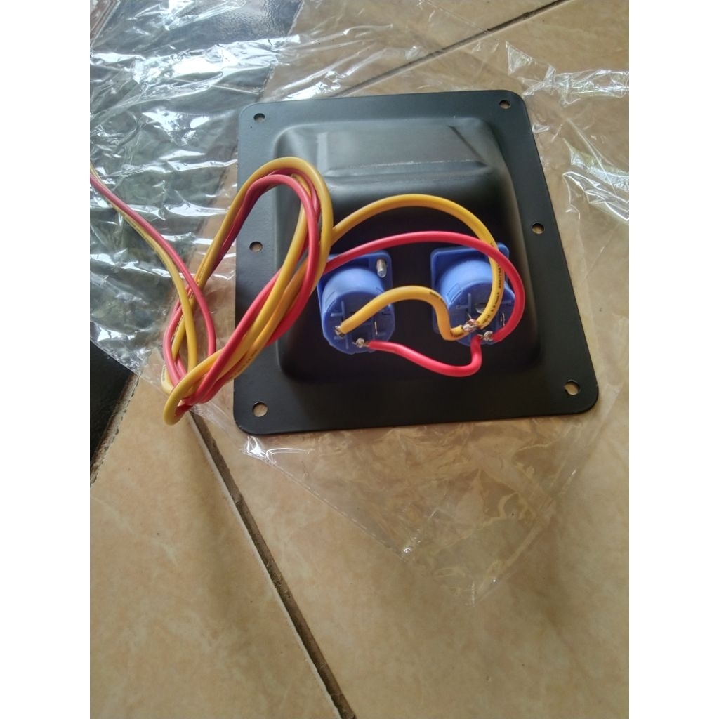 PLAT CEKUNG SPIKON 1 SET + KABEL BOX SPEAKER IMPORT