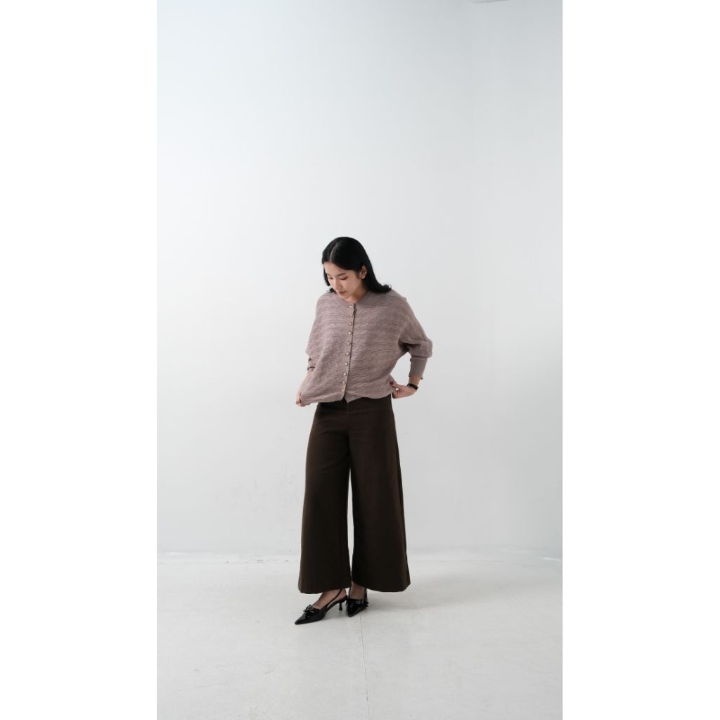 AT630 Queenstreet Korean Batwing Cardigan Knit Texture | Atasan Kardigan Wanita Bahan Rajut Wool Tek