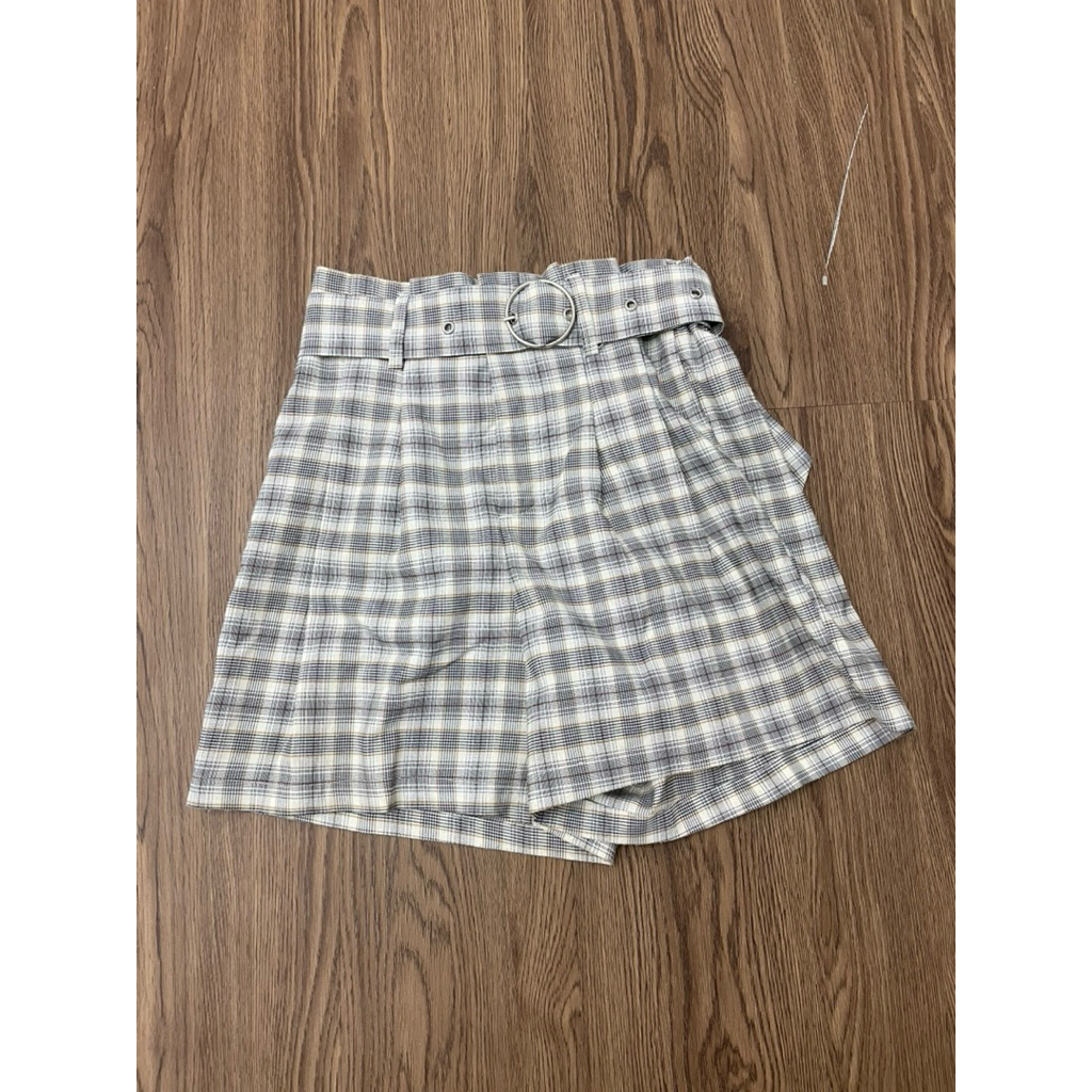 Celana Pendek Pull & Bear